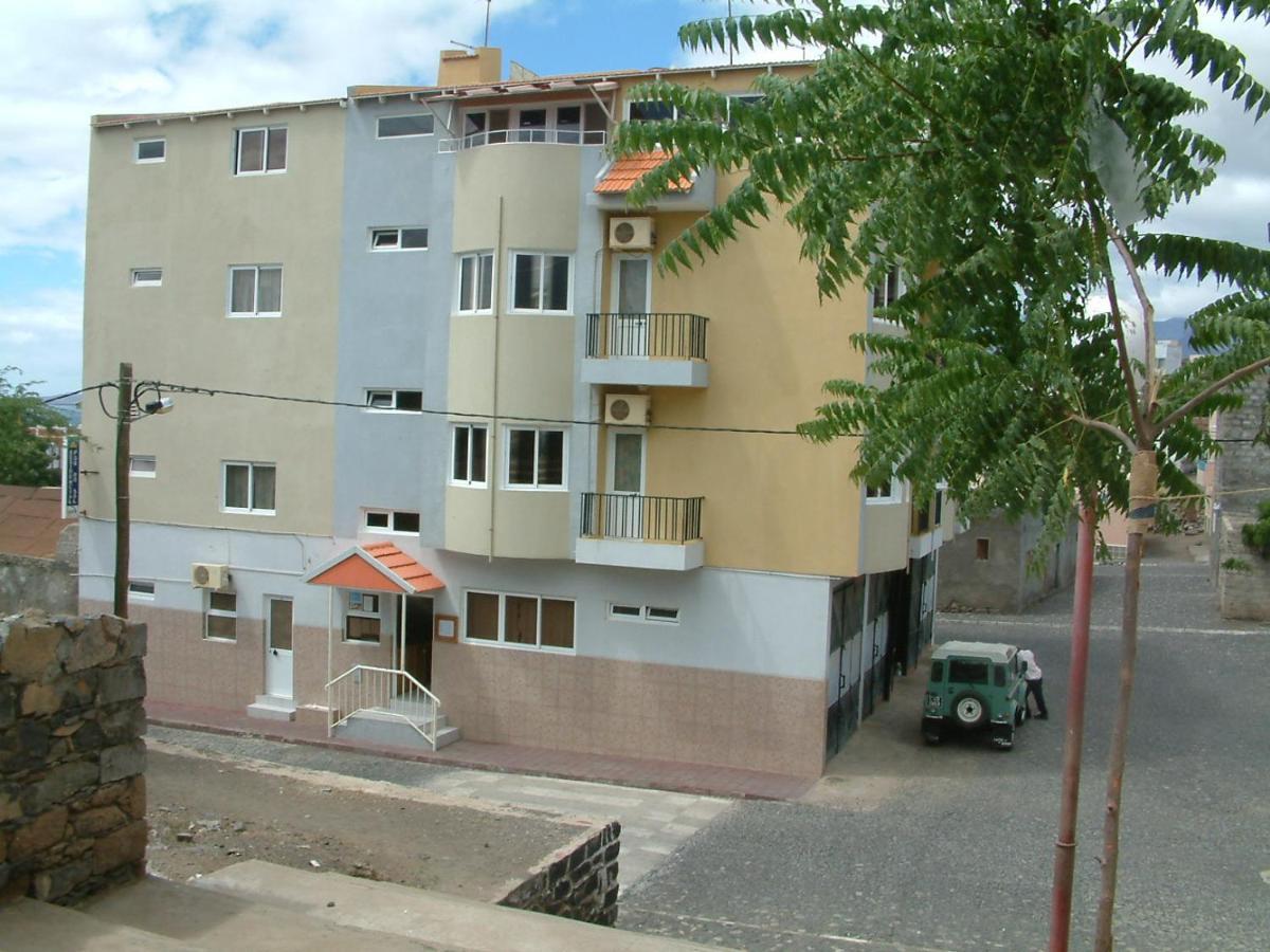 Residencial Por Do Sol Hotel Porto Novo